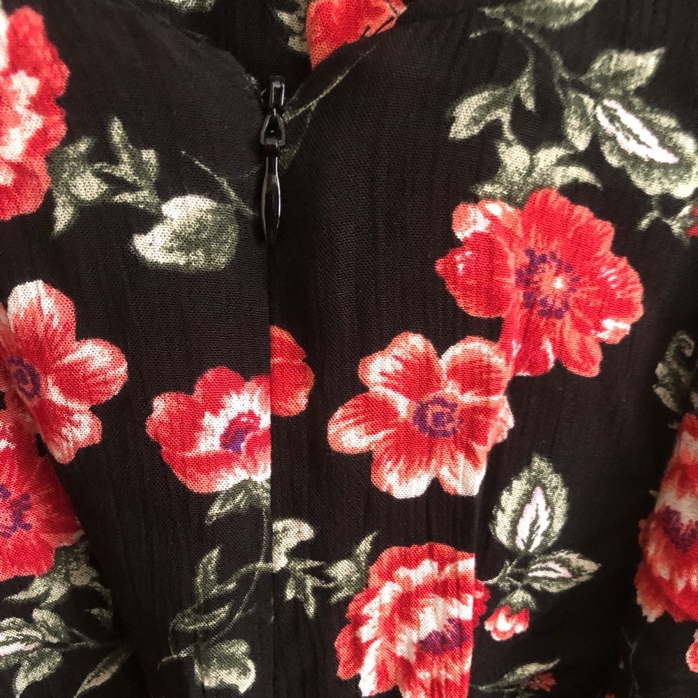Floral Printed Dress - Picture 4 of 7
